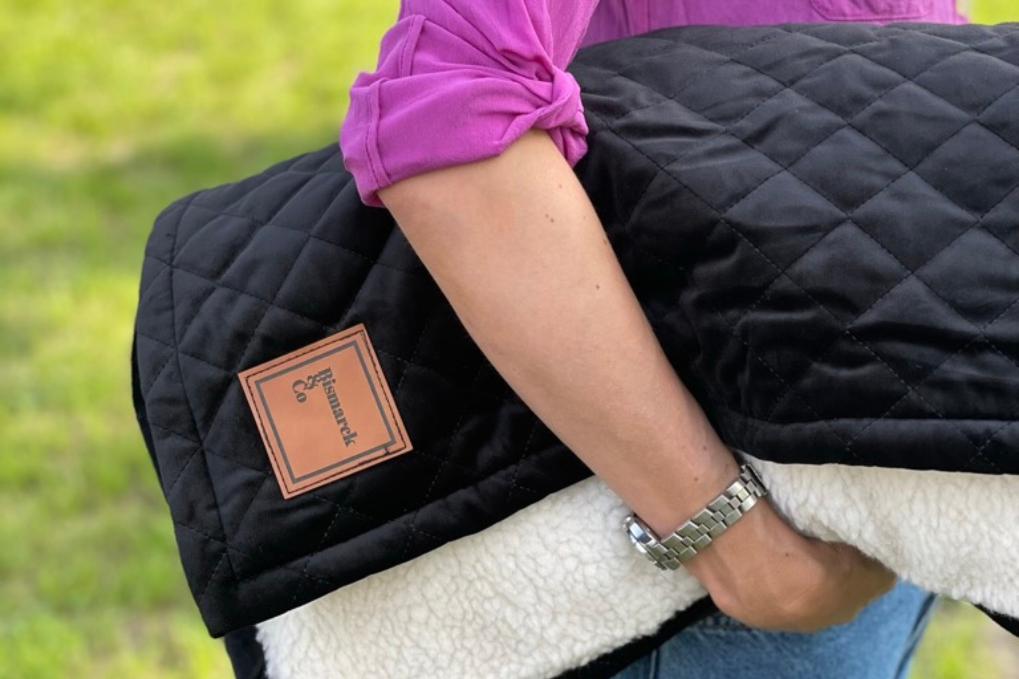 Quilted Velvet & Sherpa Mat in Black